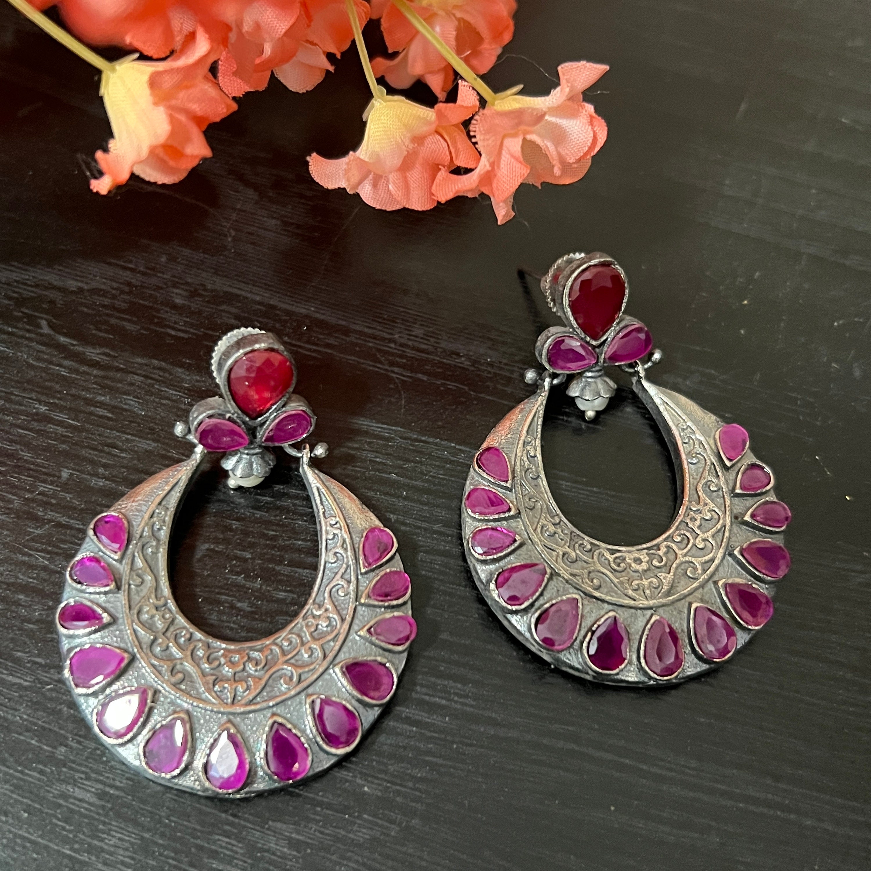 バイエルン地方　ドイツ南部　アクセサリー　シャリバリ バイエルン地方 ドイツ南部 アクセサリー シャリバリ 手彫りドイツ