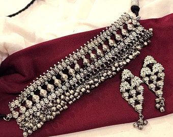 Choker van geoxideerd 925 sterlingzilver: tribale Indiase ketting
