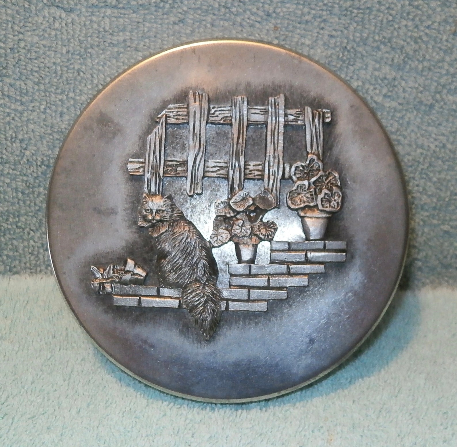 Metzke Tin Trinket box w/ Pewter Relief of a Cat on a Wall Etsy
