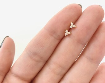 ESSA gold vermeil stud earrings, gold leaf earrings, star earring, nickel free earrings, birthday gift, earring, mini earrings