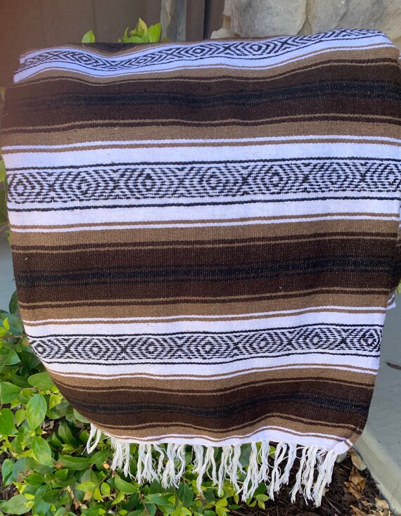 Black mexican blanket hot sale