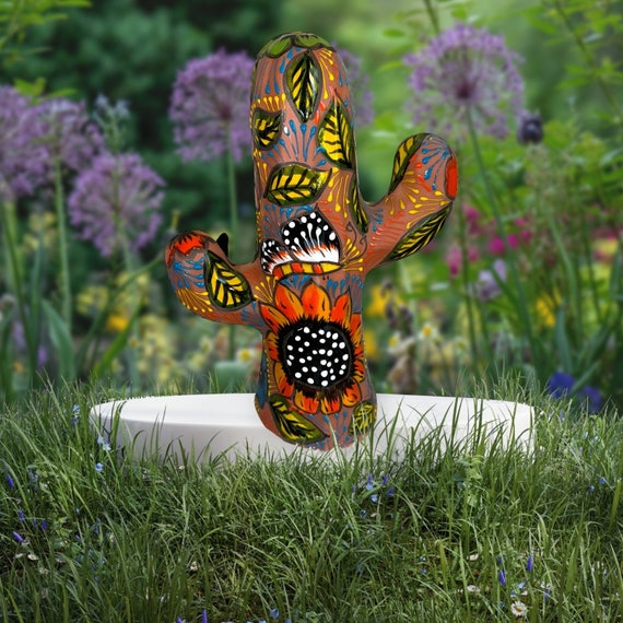 Kaktus Saguaro Statue Terrakotta mit Sonnenblume Ich Schmetterlinge  handgemalt Wstengarten - Etsy sterreich