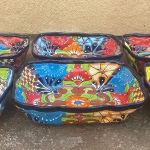 Vajilla de talavera para 6 platos mexicanos vibrantes de 18 piezas con  patrones florales, sin plomo, resistente al calor -  México