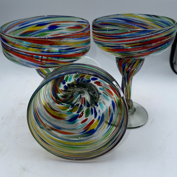 Margaritas Glasses sets Swirled fiesta beautiful Hand blown from Mexico beautiful extra large glasses sturdy holds 16oz