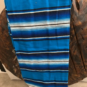 Coperta blu su blu Serape messicano Southwest White Fringe XL fatta a mano