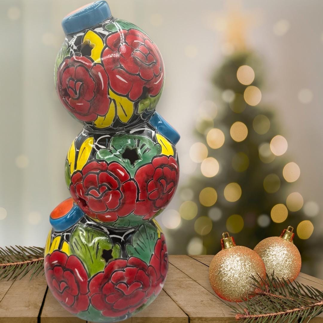 タラベラのサンタフェイスクリスマスオーナメント：手描きの陶器、3個