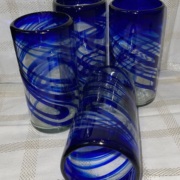 Large Blue swirl tall tumblers glasses Set of 2, 4 and 6 Hand blown elegant Glass 6.2"x 3" 20 oz