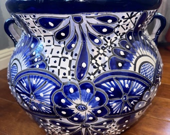 Planter Talavera blue and white and planter with multicolored