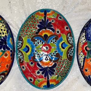 Platters Talavera cobalt blue with multicolored 15 X 9”Oval can hang on the wall for color platters are so beautiful