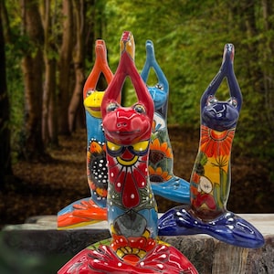 Hand-Painted Talavera Yoga Frog Statue: Zen Garden Decor