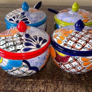 Talavera  Large Salsa bowl with a handle comes with ceramic spoon beautiful hand painted
