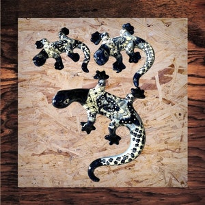 Talavera Salamander set of  3 size large medium and small blue and White