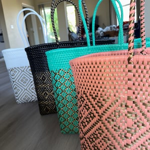 Mexikanische Plastiktaschen, extra große mexikanische Strandtasche, handgewebte mexikanische Einkaufstaschen, Boho-Recyclingplastik.