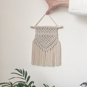 Macrame wall hanging, Boho home decoration, Living room decor, Modern macrame, Handmade wall art, Housewarming gift idea, Birthday gift,