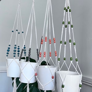 Macrame plant hanger, Beaded hanging planter, Bohohome decoration, Indoor garden decor, outdoorpot holder, Birthday gift idea, Christmas