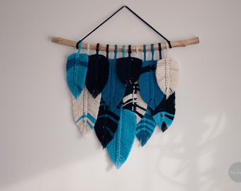 Macrame Feather Wall Hanging: Boho Nursery Decor