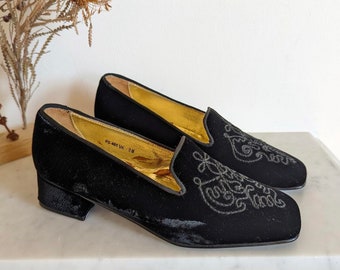 Vintage Laura Ashley Embroidered Velvet Court Shoes, UK 5