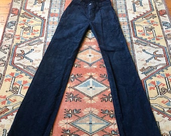 Vintage 70’s Levi’s, Black corduroy, Perfectly Aged Bootcut,flared Jeans, mid rise (W24” L36”) Please check measurements.