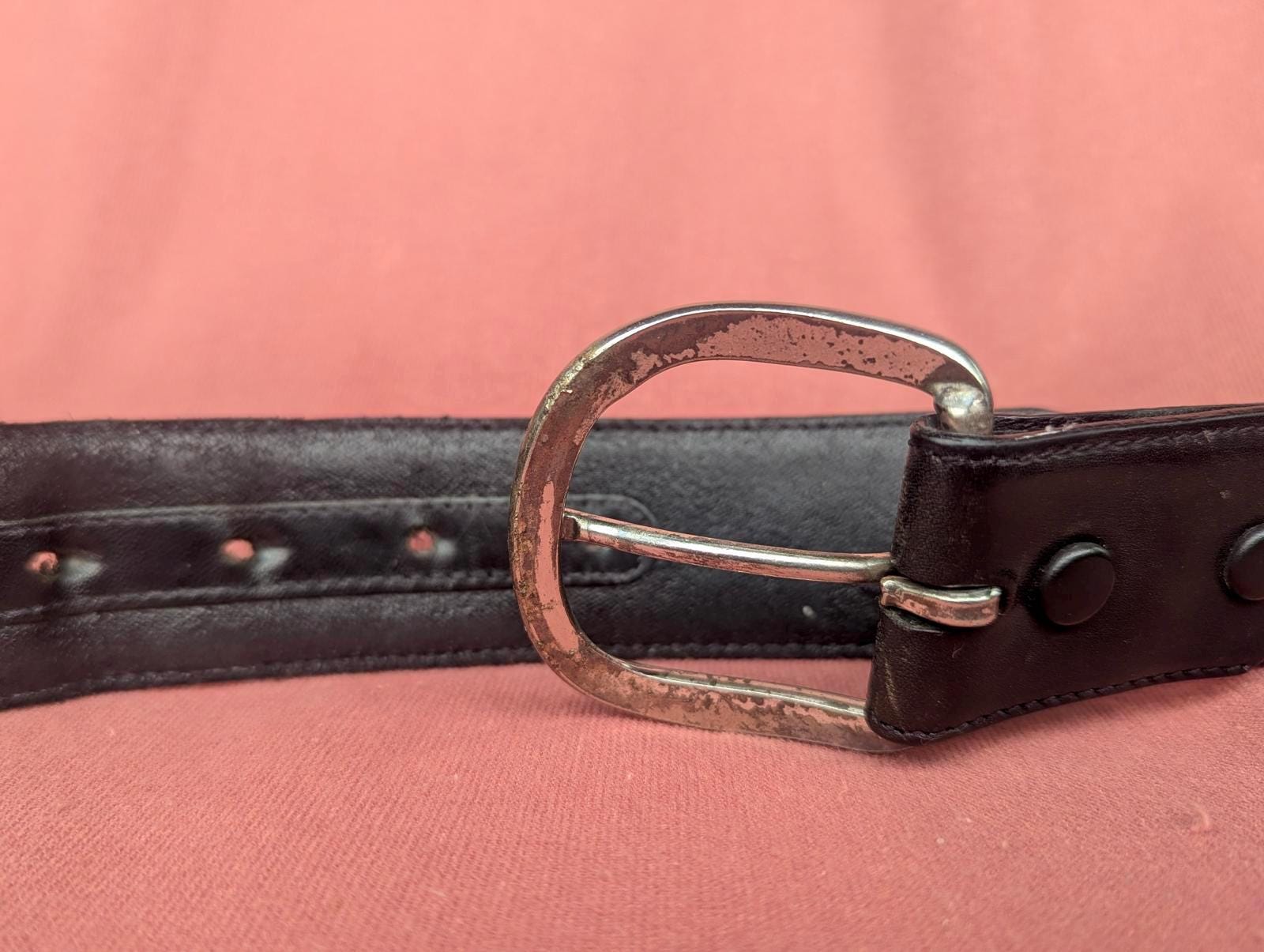 Vintage Black Leather Western Belt Size M/L Tooled Design Classic Cowboy Style Rockmount Swirled Lace Genuine Black Leather Western Belt main image 2