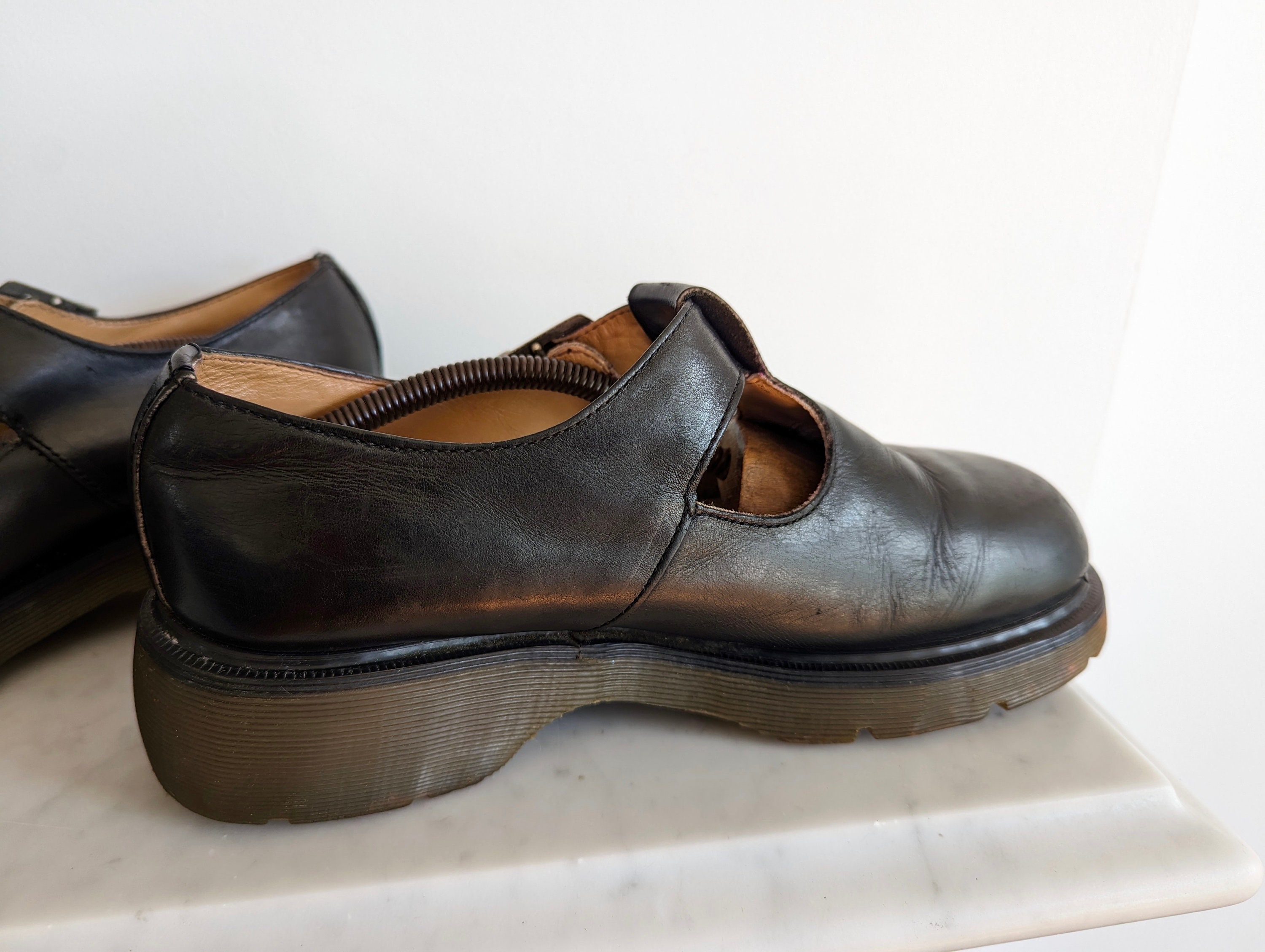 Vintage 90's Made in England, Dr. Marten Mary Janes, UK 8