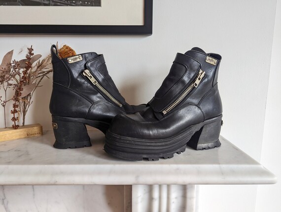 Vintage 90's Deadstock Destroy Platform Boots, UK… - image 1