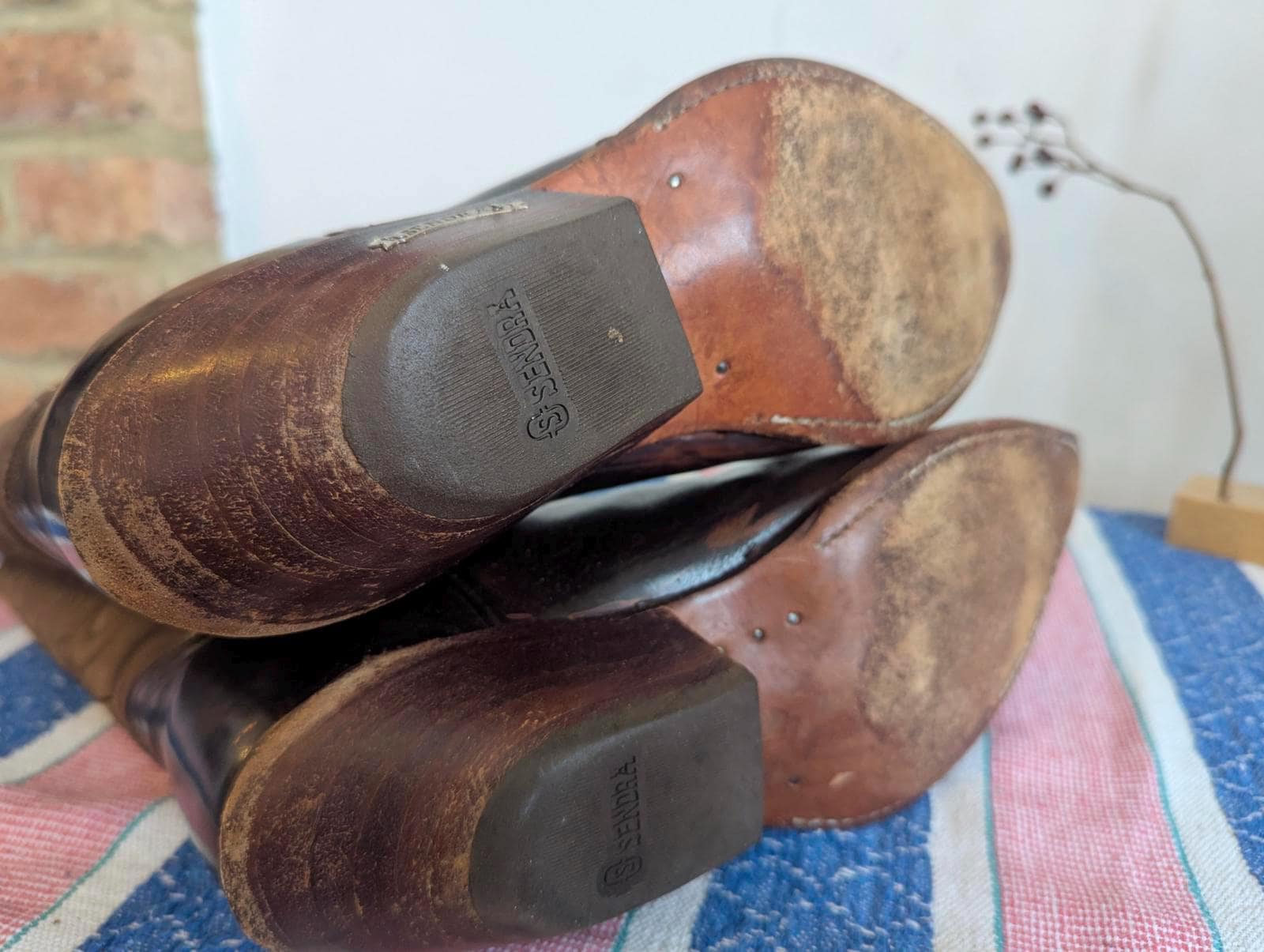 BOTTES HOMME CUIR vintage sendra très bon état - Taille 41 EUR 120,00 - FR
