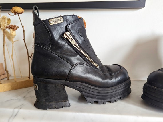 Vintage 90's Deadstock Destroy Platform Boots, UK… - image 3