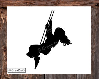 Chica en un columpio SVG, diseño de camiseta (descarga digital)