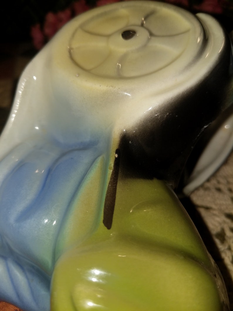 Vintage Mid Century Ceramic Asian Man pulling Rickshaw Planter.