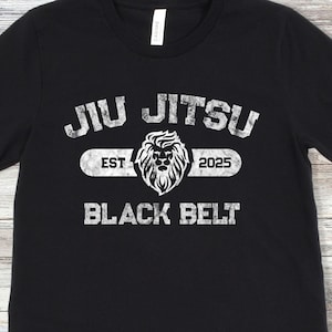 Custom Year Jiu Jitsu Black Belt T-Shirt, Martial Arts Tee, 2025 BJJ Gift, Men&#39;s Jiu Jitsu Shirt