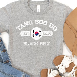 Kinder personalisierte Tang Soo Do Black Belt T-Shirt, individuelles Datum Kampfkunst T-Shirt für Kinder, Tang Soo Do Black Belt Geschenk Athletic Heather