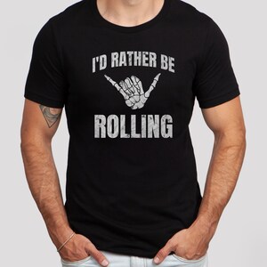 Men&#39;s Jiu Jitsu Shirt - &quot;I&#39;d Rather Be Rolling&quot; Graphic Tee - Funny Martial Arts T-Shirt and Gift for BJJ Enthusiasts