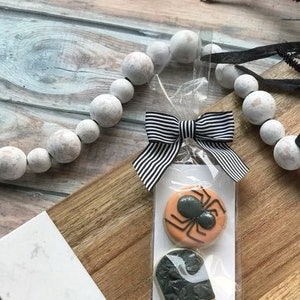 Black & White Stripe bow. Halloween Bow.