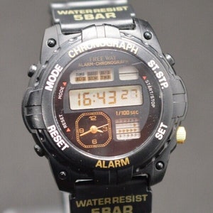 Citizen Free Way Digi Ana Rare Gold Tone Accent 80s Vintage Watch