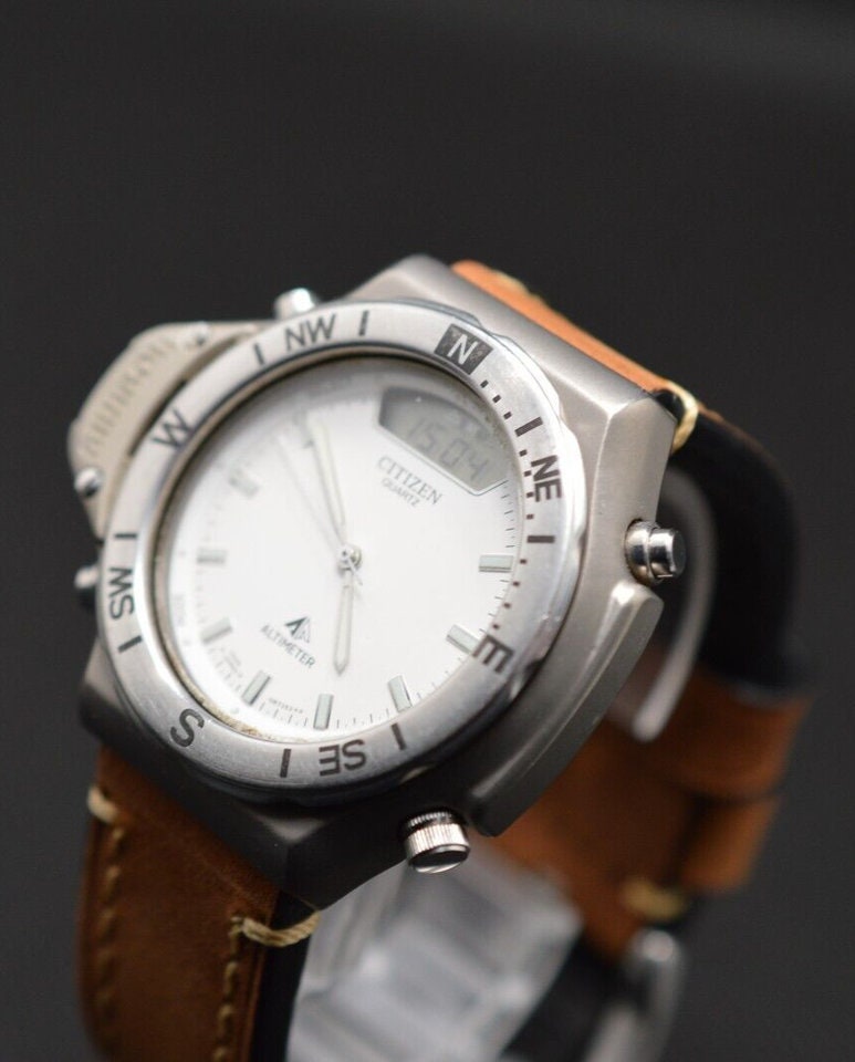 Citizen Titanium Worlds 1st Electronic Altimeter Watch C040 Ana