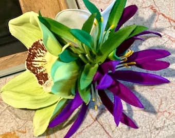 Blumen Haarspange | Orchidee grün & weiss, Plumeria, lila Spinne Lilie Haarschmuck Tropische Hochzeit