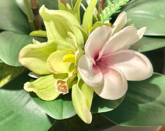 Blumen Haarspange | Grün & Weiß Plumeria, Orchidee | Tropische Hochzeit