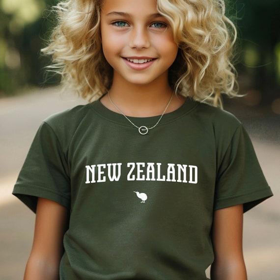 New Zealand Kiwi Bird T-Shirt Gift For Women Men Teens Kids New Zealand Kiwi Bird T-Shirt Gift For Women Men Teens Kids