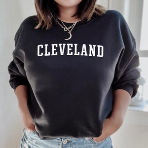 Cleveland Sweatshirt | Cleveland Classic Crewneck Sweatshirt