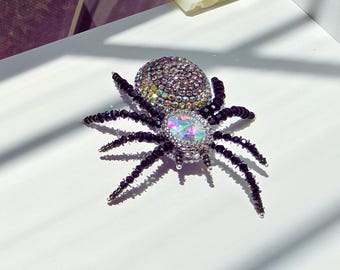 Handmade Crystal Spider Brooch: Sequin & Bead Embellished