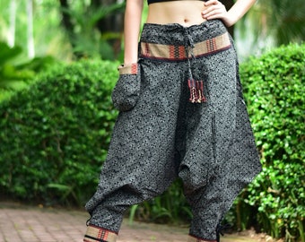 Pantalon noir motif traditionnel thaïlandais, pantalon Hmong, pantalon traditionnel thaïlandais, sarouel, pantalon unisexe