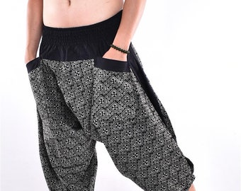 Schwarze Samurai Hose, Baumwollhose mit traditionellem Muster, Unisex Yoga Freestyle Bequeme Passform