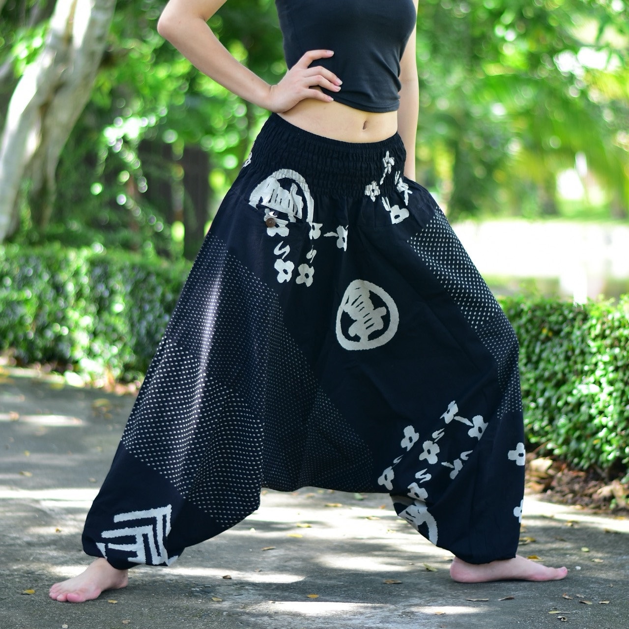 Hmong Tribe Baggy Pants, Black Japan Symbols Print, Unisex Cotton