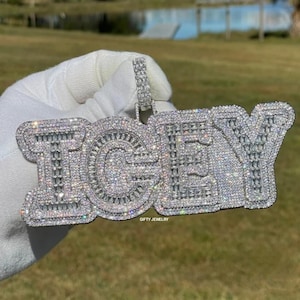 Colgante de moissanita VVS, colgante de piedra de nacimiento personalizado, colgante de moissanita personalizado con plata de ley, joyería a medida, regalo elegante