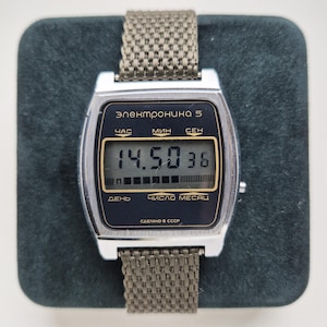 Soviet watch electronics 5 Elektronika Electronica, LCD Digital vintage quartz