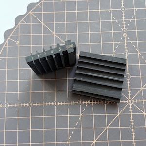 Strumento per affilare la smussatrice per bordi in pelle (utilizzato con carta vetrata)