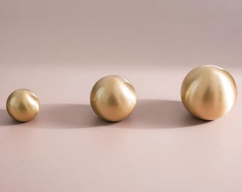 Round Knobs,Solid Brass Ball Knobs,Gold Knobs,Sphere Drawer Knob,Drawer Knobs,Dresser Knobs,Bathroom Knob,Kitchen Knob,Mini Ball Knobs