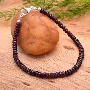 Natural Red Garnet Beaded Bracelet. 4.5MM Red Garnet Faceted Bead Bracelet. Pretty Red Beads Women&#39; Bracelet, garnet Jewelry Gift for her