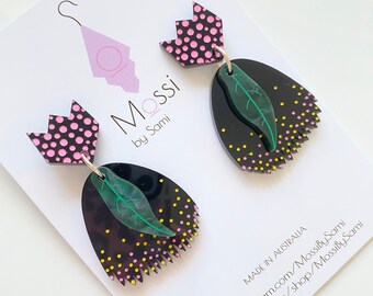 Circles Statement Wattles Pattern Earrings