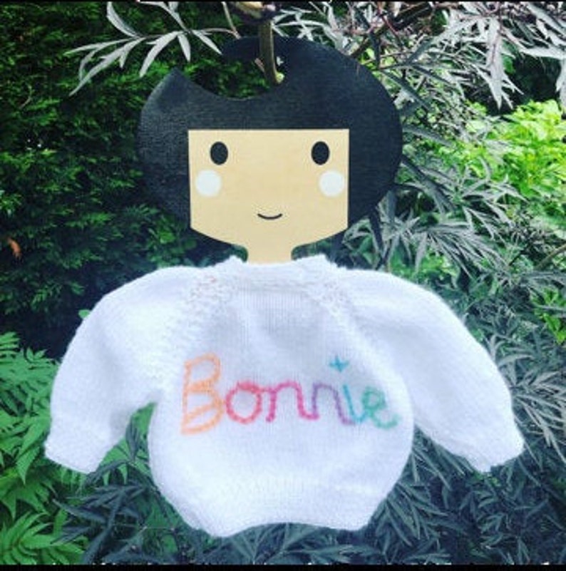 Newborn Personalised hand knitted baby cardigan image 6